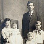 Rynold and Nora &lrm;(Barnum)&lrm; Nyman Family
