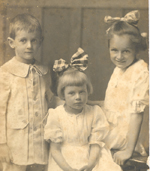 Ralph, Doris, Wilma Coplien about 1918