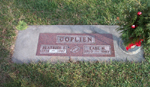 Earl M and Beatrice E &lrm;(Pinnow)&lrm; Coplien